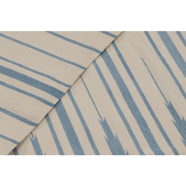 Blue Rug & Kilim’s Indian Dhurrie Rug in Ivory and Blue Stripes For Sale - Image 8 of 10
