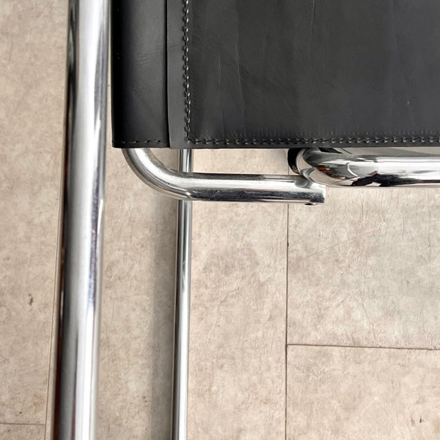 Wassily Armchairs by Marcel Breuer for Gavina, 1970s, Set of 2 For Sale - Image 13 of 18