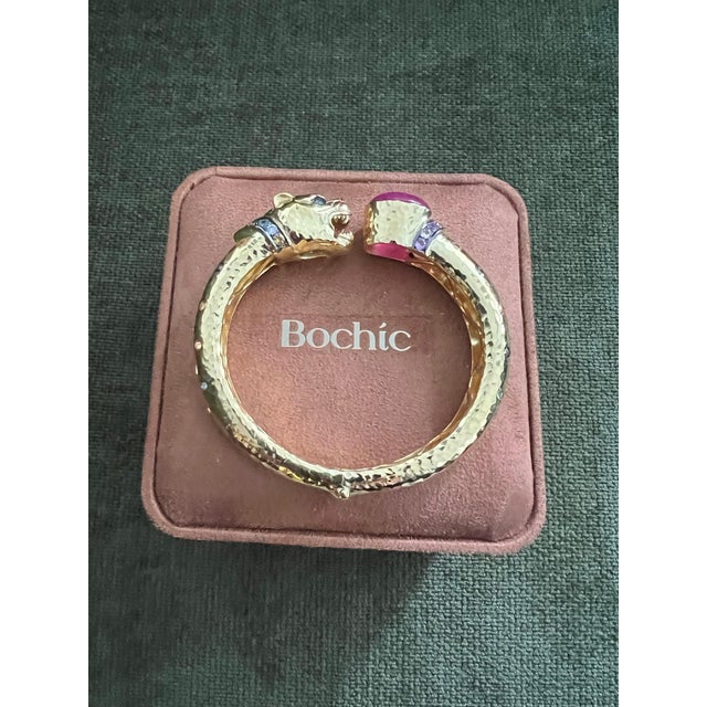 Bochic “Orient” Vintage Ruby & Multi Sapphire Dragon Bangle In 18K Gold & Silver For Sale In New York - Image 6 of 17