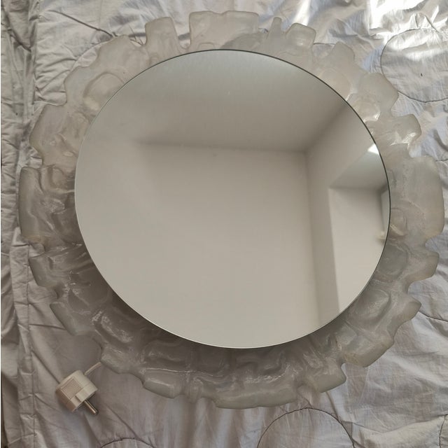 Illuminated Mirror in Frosted Glass Look Acrylic Frame, 1970s For Sale - Image 4 of 4
