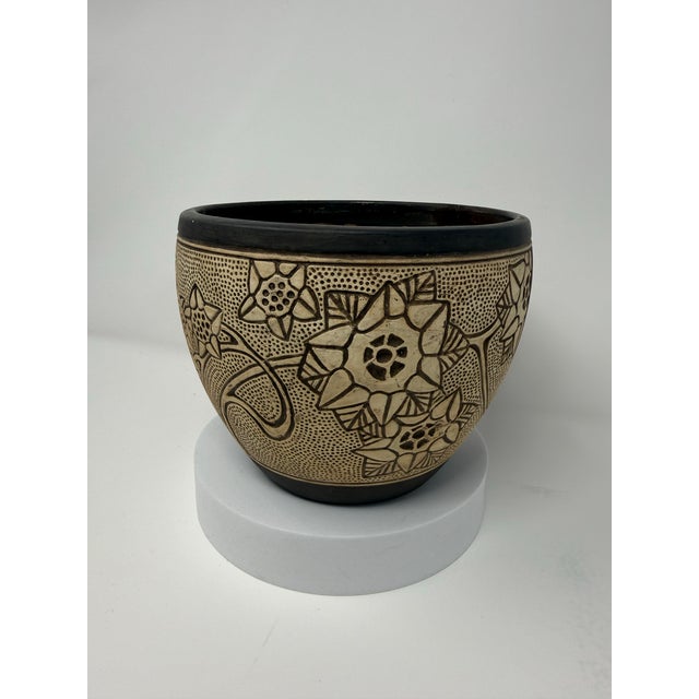 Beautiful antique Weller Burntwood pottery jardiniere dating to the early 20th century. This Arts & Crafts-era piece...