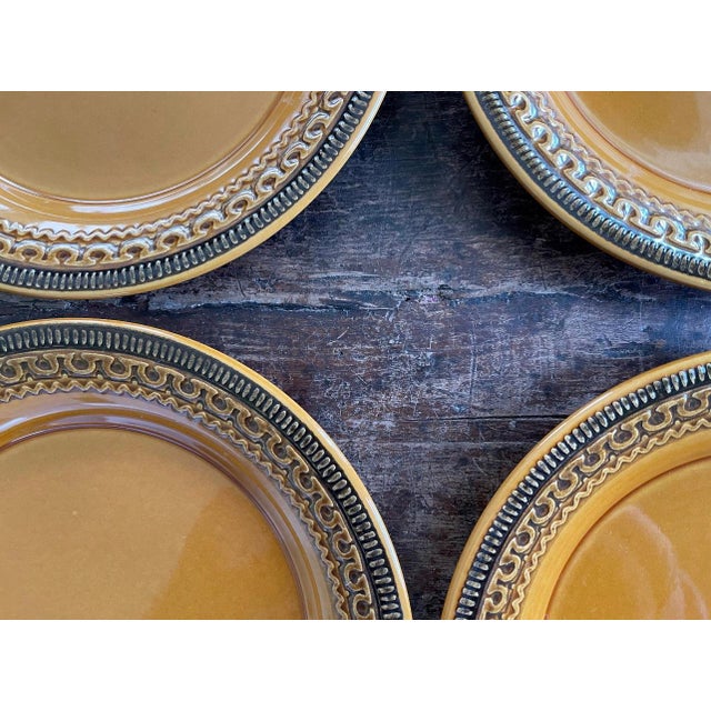 Wonderful 1970s stoneware, made by Franciscan in the Creole pattern. This pattern ran from 1973-1981. It is presented in a...