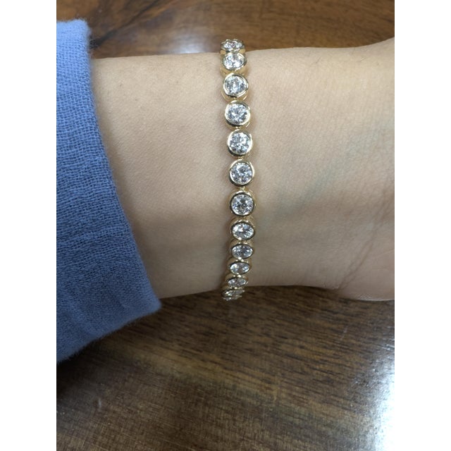 Metal 5.40 carat Bezel Set Natural Diamond Tennis Bracelet in 18K Yellow Gold For Sale - Image 7 of 7