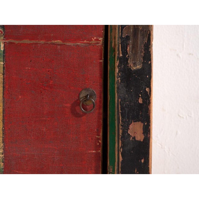 Antique Chinese Qing Dynasty Gansu Cabinet in Painted Pine For Sale - Image 4 of 12