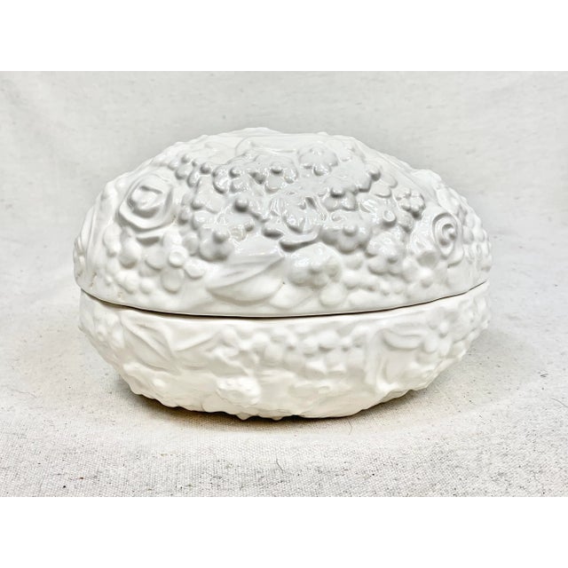 Vintage Large Ceramic Egg Box For Sale - Image 4 of 9