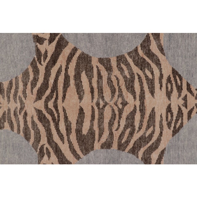 Rug & Kilim’s Distressed Tiger Rug in Gray With Beige and Brown Pictorial For Sale In New York - Image 6 of 10