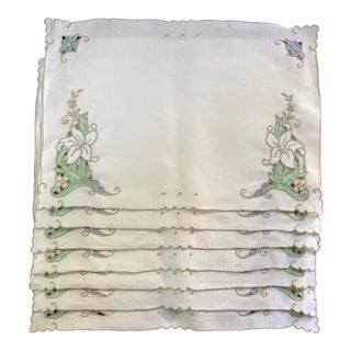 Vintage Hand-Embroidered Linen Placemats- Set of 7 For Sale