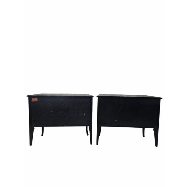 French Vintage Louis XV Style Black Lacquer Bombe Commodes by Bodart - Pair For Sale - Image 3 of 12