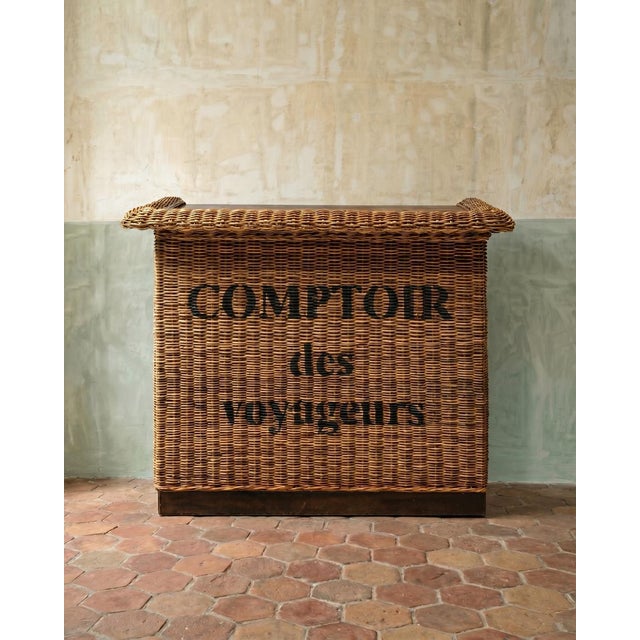 Discover this fun vintage hot air balloon basket drinks cabinet or bar that practically arrives with its own travel...