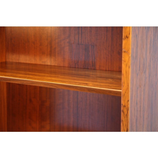 Danish Rosewood Bookcase by Poul Hundevad for Gunni Omann, 1970s For Sale - Image 6 of 8