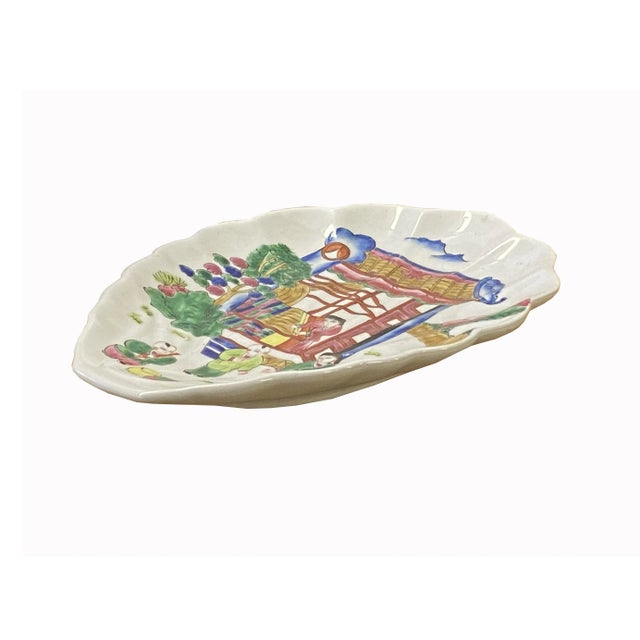 2000 - 2009 Chinese Off White Porcelain Scenery People Shell Shape Display Plate B For Sale - Image 5 of 6