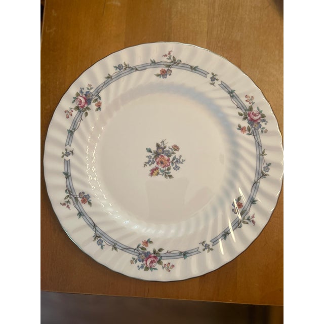 Minton Late 20th Century Minton Chartwell Fine Bone China Plates (6) For Sale - Image 4 of 6