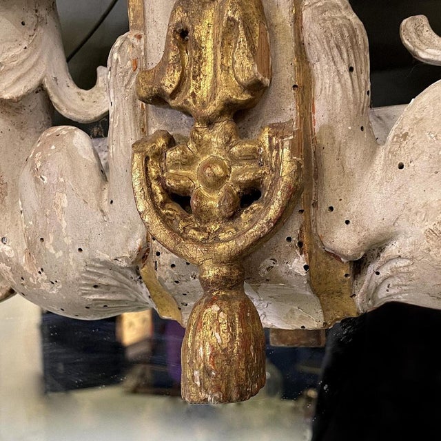 Vintage Italian White and Golden Wood Wall Mirror with Animal Decorations, 1990s For Sale - Image 10 of 16