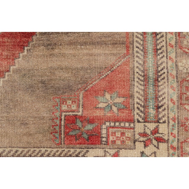 Authentic Faded Vintage Turkish Rug,Unique Anatolian Design For Sale - Image 9 of 10