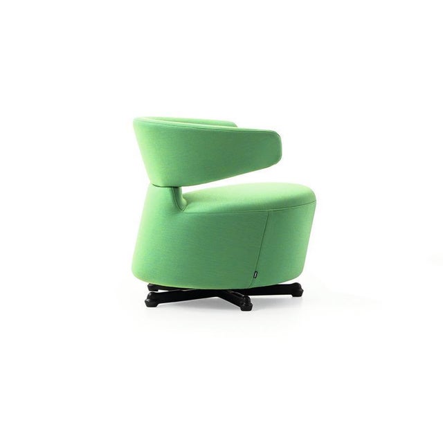 Cassina Aki-Biki-Canta Swivel Armchairs by Toshiyuki Kita for Cassina, Set of 3 For Sale - Image 4 of 12