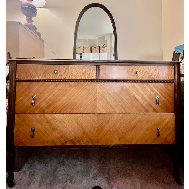 j.b. Van Sciver Co. Art Deco Sunrise Bedroom Suite, C. 1928-1932 - Mahogany Mirror Ladies Dresser For Sale - Image 15 of 17