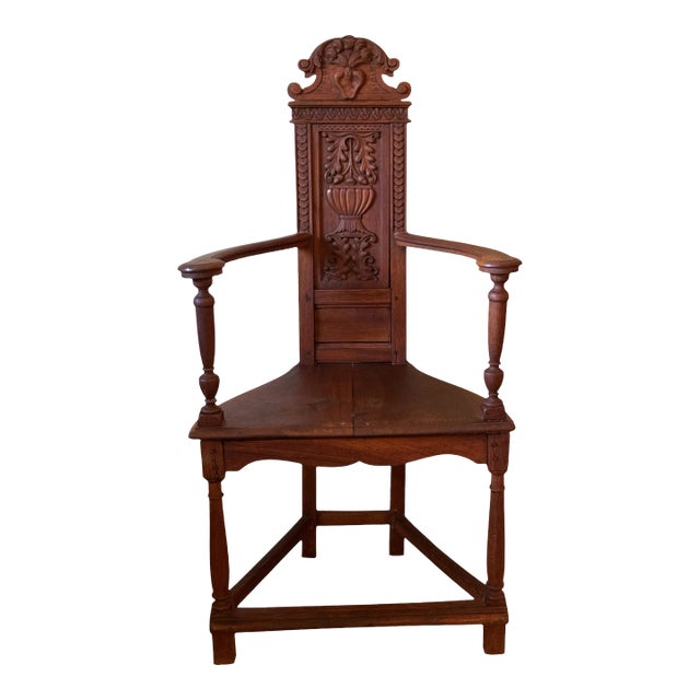 Renaissance Style French Walnut Caquetiore Armchair Carved Back Splat, 19th Century For Sale