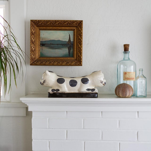 19th Century Chinese Cizhou Ware Double Headed Cat Ceramic Headrest Pillow For Sale - Image 6 of 18