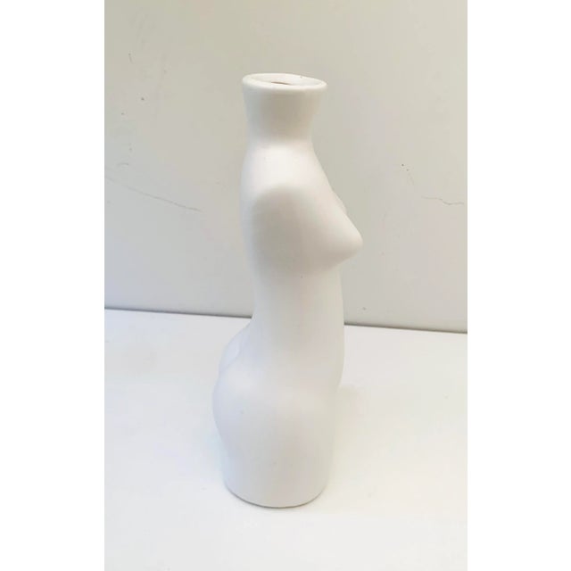 Modern contemporary ceramic vase in shape of a nude woman Creamy white glaze No mark of maker Excellent condition B38
