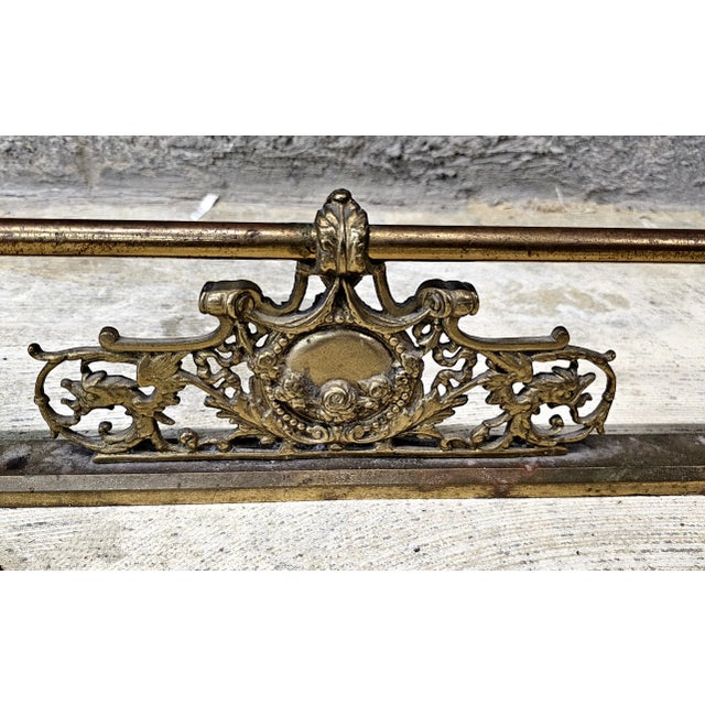 Early 20th Century Renaissance Revival Style Brass Fire Fender For Sale - Image 9 of 10