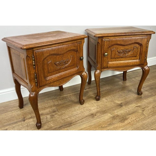 Vintage French Louis Oak Nightstands, Set of 2 For Sale - Image 3 of 15