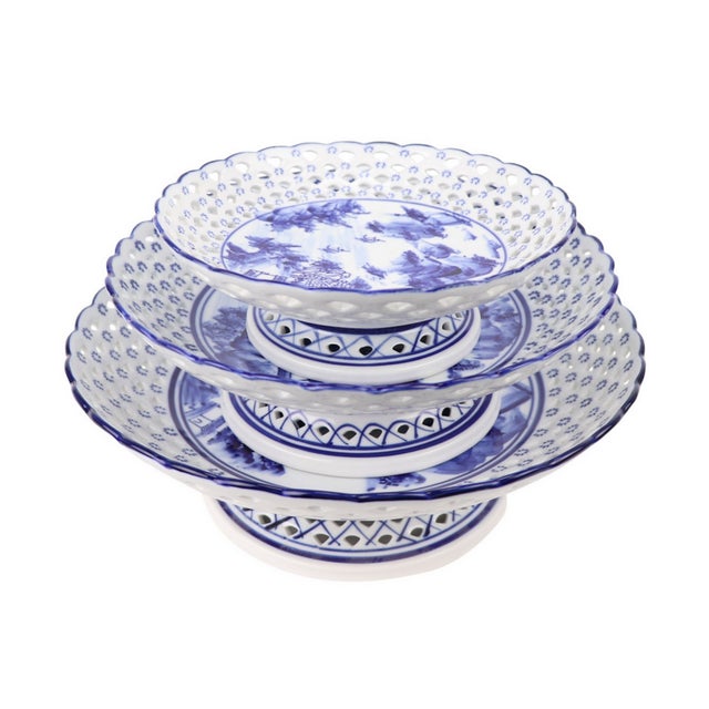 Chinoiserie Pierced Chinoiserie Footed Dish, Small For Sale - Image 3 of 4