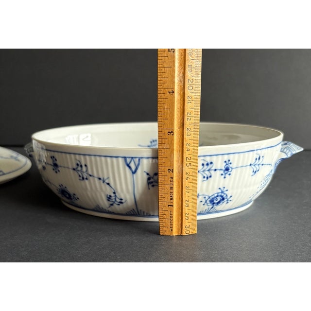 Vintage MCM Royal Copenhagen Blue Fluted Plain Covered Oval Serving Dish For Sale In Phoenix - Image 6 of 6