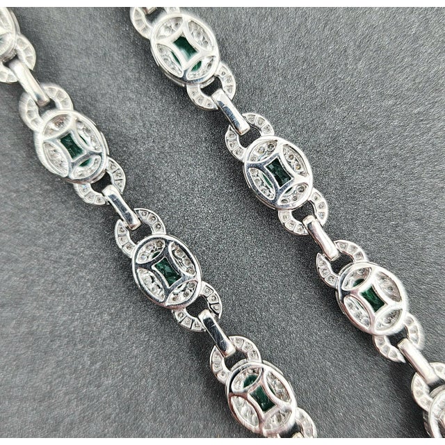 Metal 8.66 Ct Natural Emerald & Diamond Necklace For Sale - Image 7 of 8
