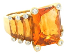Example of Canary Yellow Rings