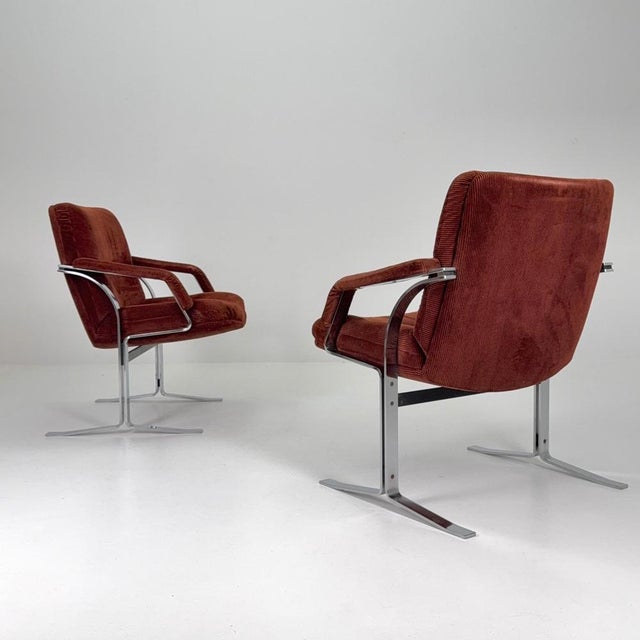 Mid-Century Modern Italian Lounge Chair in Brown Velvet and Cast Chrome, 1980s For Sale - Image 4 of 11