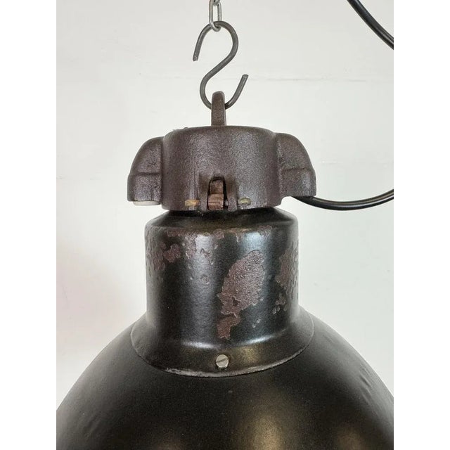Bauhaus Industrial Bauhaus Black Enamel Pendant Light from Elektrosvit, 1930s For Sale - Image 3 of 18