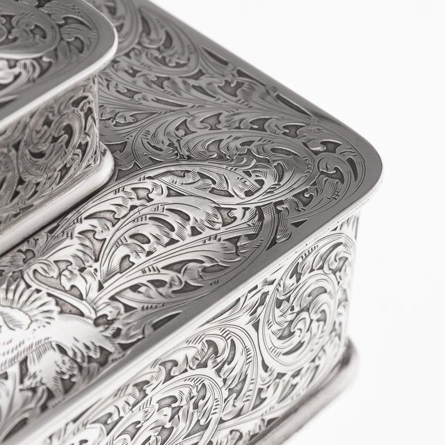 American Silver 3-Tier Cigar Box from Tiffany & Co., 1920s For Sale - Image 10 of 18