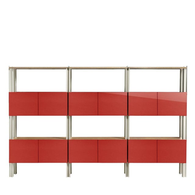 Contemporary Flexor Red Polished-Lacquered Wood and Aluminum Bookshelf by Robert Stadler For Sale - Image 3 of 3