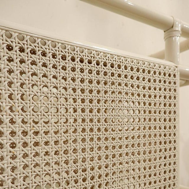 Lacquered Canework Shelves in Bamboo and Glass, 1980s, Italy, Set of 2 For Sale - Image 6 of 13