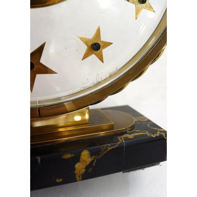 1950s Starry Table Clock in Marble, Brass and Glass by Bayard and Lalique, 1950s For Sale - Image 5 of 14