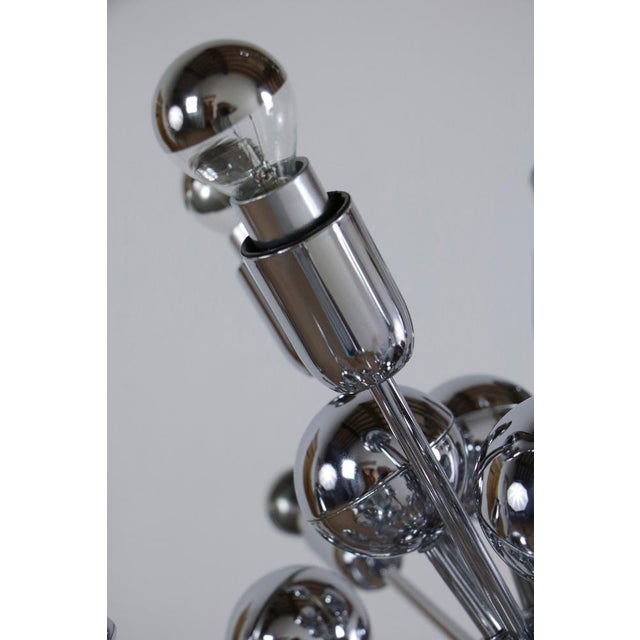 Space Age Italian 20-Light Sputnik Chandelier by Reggiani Goffredo, 1965 For Sale - Image 16 of 18