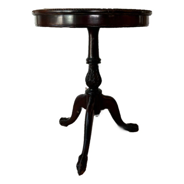Vintage Hand Carved Tripod Pie Crust Wood Accent Table in the Manner of Chippendale For Sale