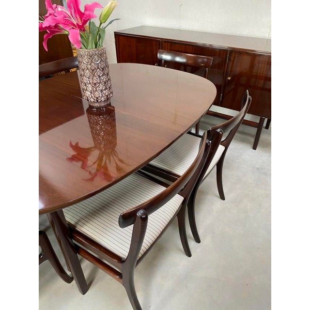 Ole Wanscher Rungstedlund Dining Table and Chairs by Ole Wanscher for P. Jeppesen, Denmark, 1970s, Set of 8 For Sale - Image 4 of 18