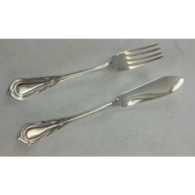 1980s Silver 12 Pair Fish Eaters, 12 Fish Forks & 12 Fish Knives, Lily - 24 pcs For Sale In New York - Image 6 of 14