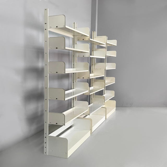 Industrial Italian Modern Modular White Congresso Bookcase attributed to Lips Vago, 1970s, Set of 3 For Sale - Image 3 of 18