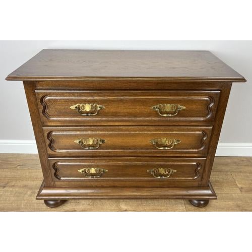 Vintage French Style Chest of Drawers For Sale - Image 12 of 12