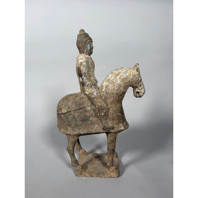 Asian Sculpture of a horseman Mingqi China Tang Dynasty (618-907) For Sale - Image 3 of 9