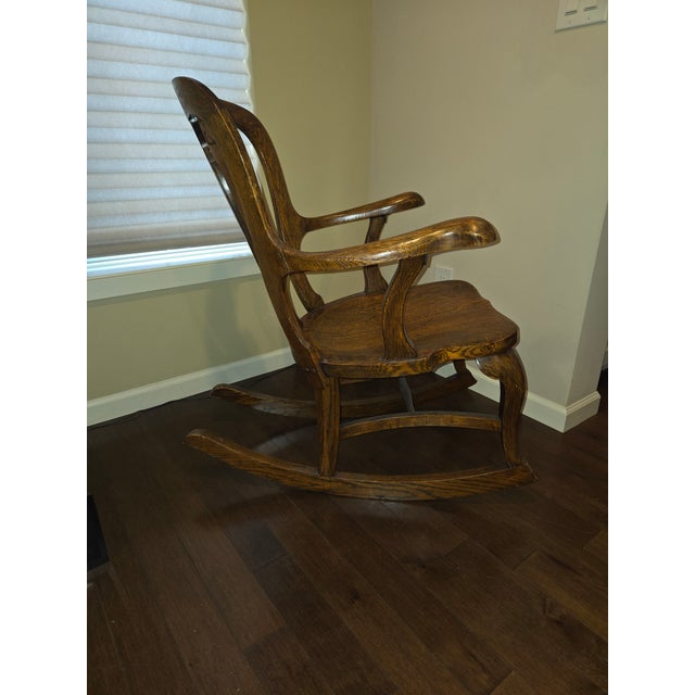Antique Quarter-Sawn Oak Rocking Chair, Circa Early 1900s, Hand-Carved ...