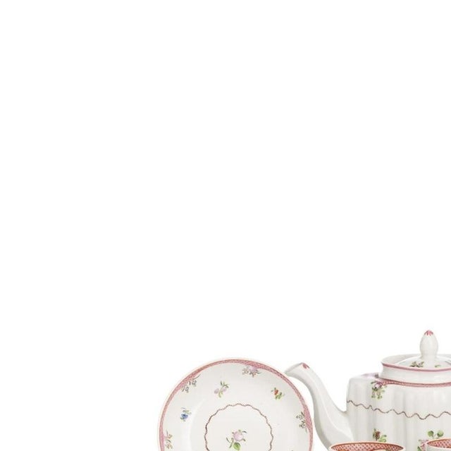 Porcelain - Samson tea service. Made of French Samson porcelain; from the early 20th century, polychrome decoration in the...