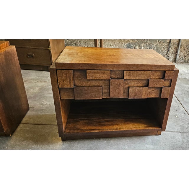Striking pair of vintage Lane Altavista nightstands from the iconic Staccato collection. Crafted in rich walnut, these...