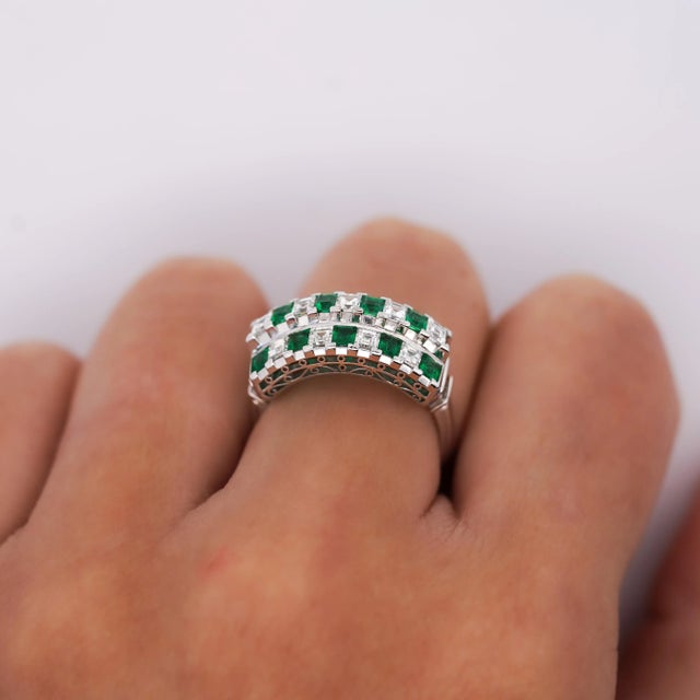 2 Carat Asscher Cut Emerald & Diamond Checkerboard Statement Ring For Sale In Miami - Image 6 of 9