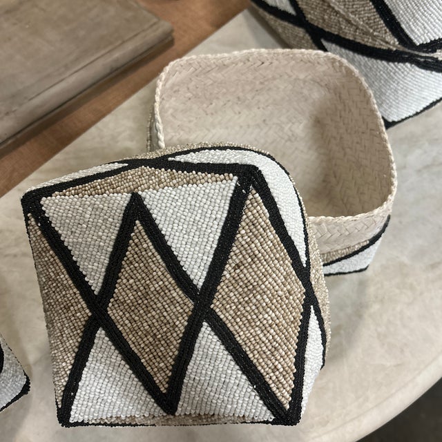 Wood Mid 20th Century Set of 4 Nesting Hand-Beaded Baskets For Sale - Image 7 of 12