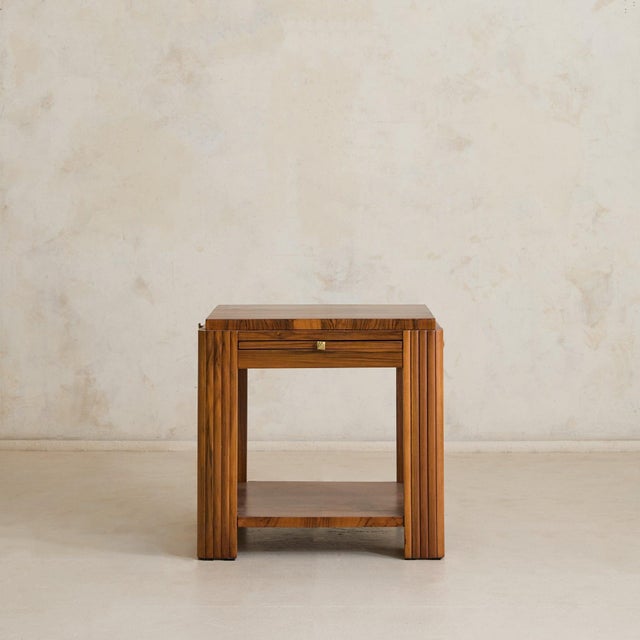 1940s Italian Art Deco Walnut Coffee Table with Pull-Out Extensions, 1940s For Sale - Image 5 of 11