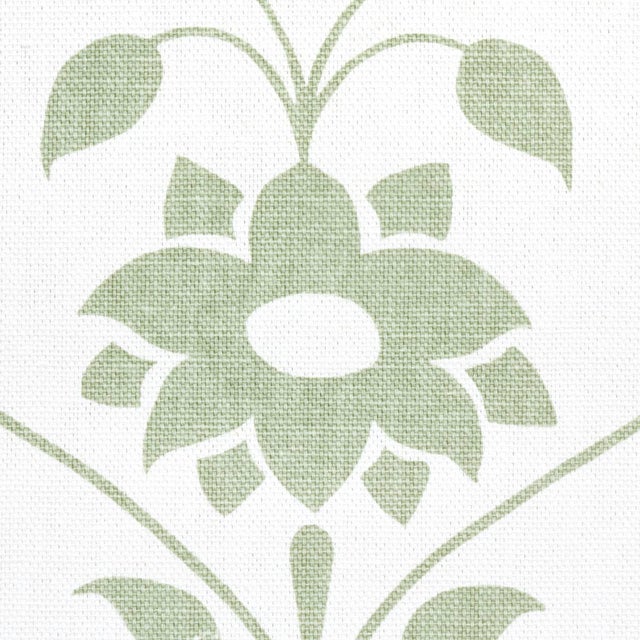 Indian Sample - Schumacher x Marie-Anne Oudejans Jaipur Mughal Flower Fabric in Green For Sale - Image 3 of 5
