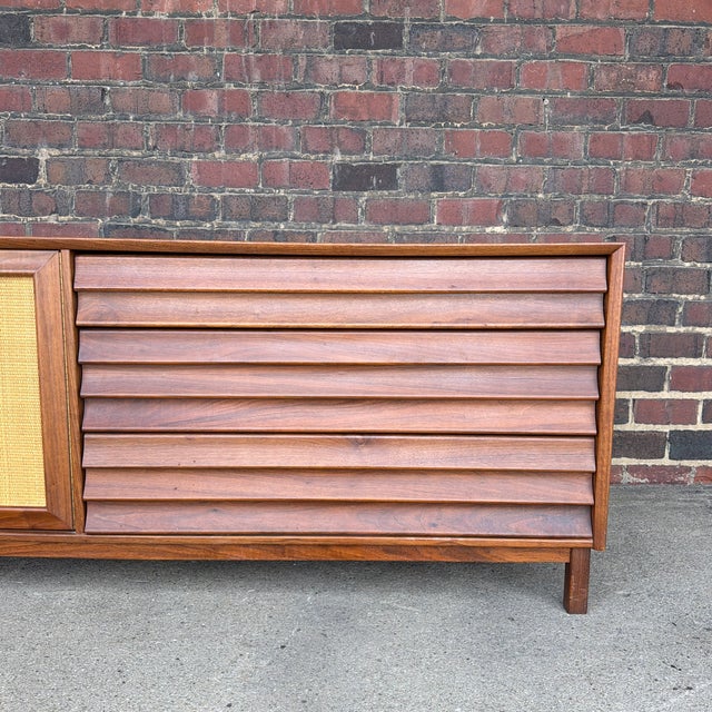 American of Martinsville Wonderwood Walnut & Cane Credenza / Sideboard Dresser For Sale In Cleveland - Image 6 of 12